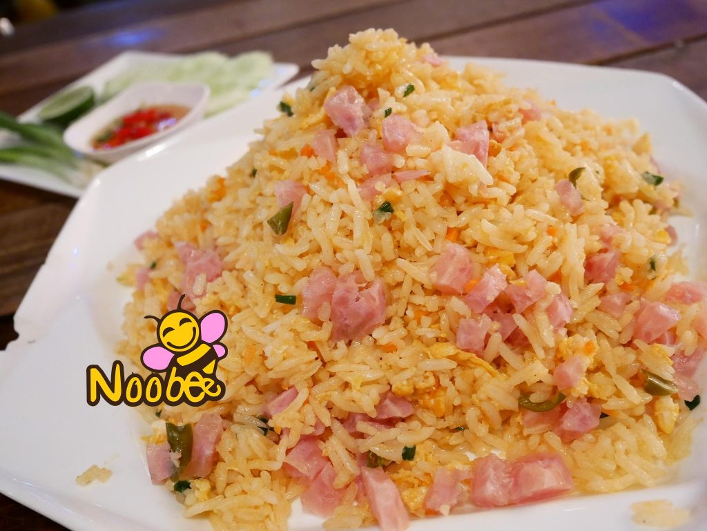 ข้าวผัดแหนม (วิธีทำ) เคล็ดลับง่ายๆ ทำข้าวผัดให้อร่อย - NooBeebee 