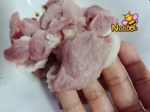 หมูผัดพริกเผา (วิธีทำ) สูตรเด็ดเคล็ดลับความอร่อย-NooBeebee